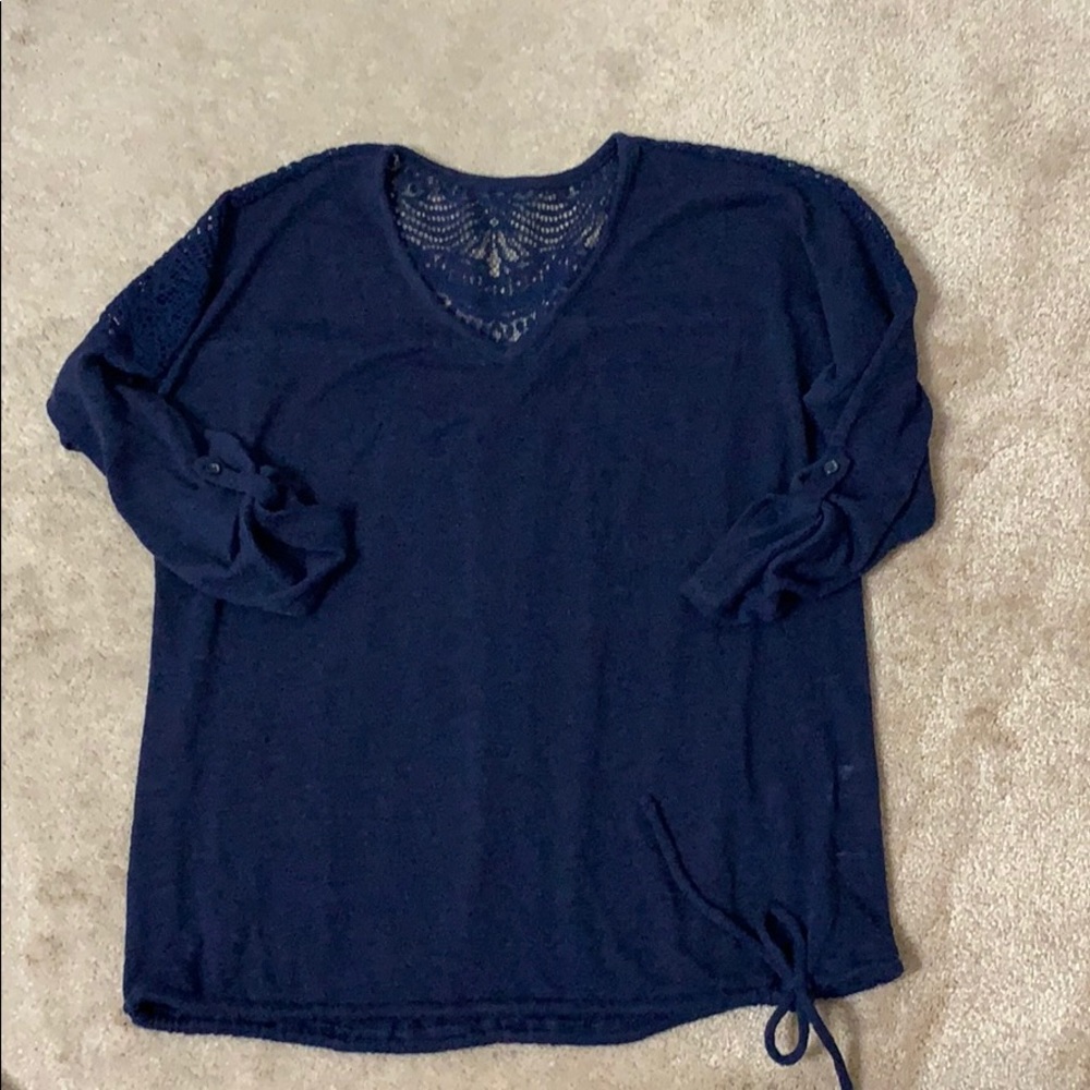 NY&CO V-neck sweater with lace back detail